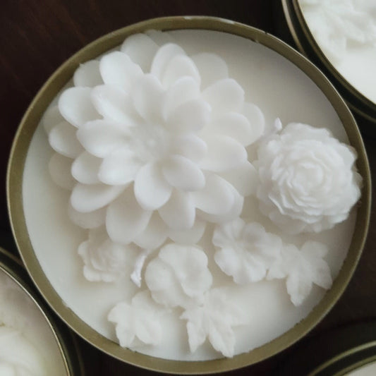 Wholesale Floral Garden Soy Candles in Tin
