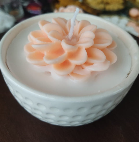 Perfect flower in a ceramic bowl, %100 Natural Soywax Candles, Scented Candles