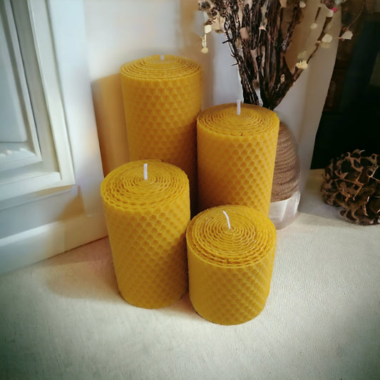 Set of 4 honey candles, Aromatic candles, Gift Candle box,